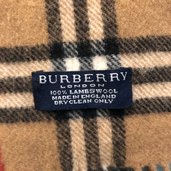 Burberry Other - Burberry Vintage Nova Check Lambswool Scarf